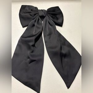 Elegant Black Bow Hair Accessory